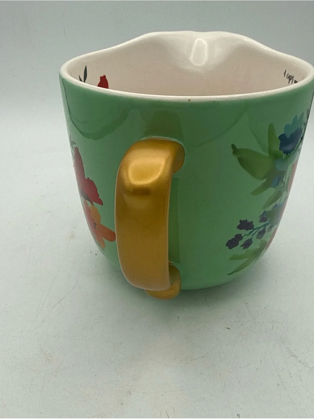 The Pioneer Woman Winter Bouquet 4-Cup Earthenware Measuring Cup